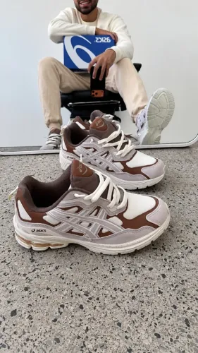 Tenis Asics Gel- NYC Branco Marrom