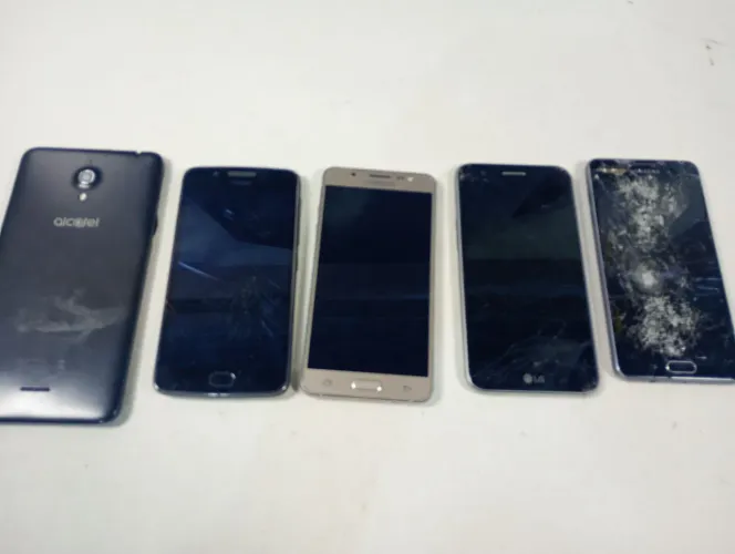 Lote 5 Celulares Sucata P/ Peças Samsung/Moto/LG/Alcatel