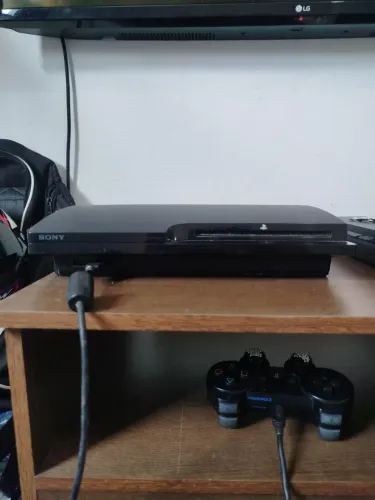 PlayStation 3 de 1TB desbloqueado