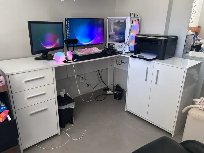 Mesa de escritório ótimo estado 