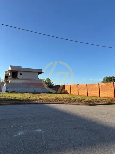 Lote / Terreno em Condomínio Golden Ville - Itapetininga