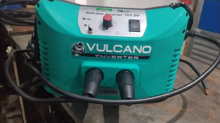 Vendo máquina de solda tig e eletrodo nova