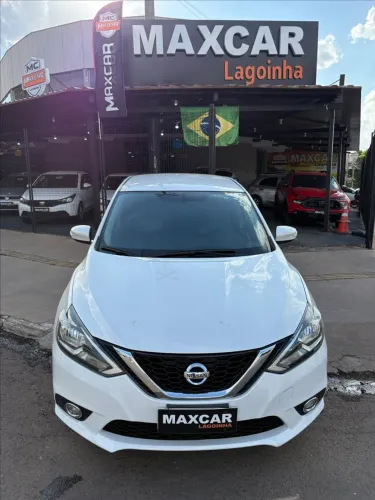 Nissan Sentra SV 2.0 16V CVT (flex) 2018