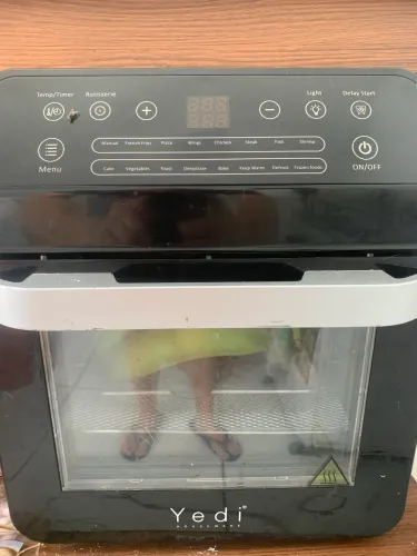 Vendo forno  ele n é daqui do Ceará  ele te que uma forte de 12 e