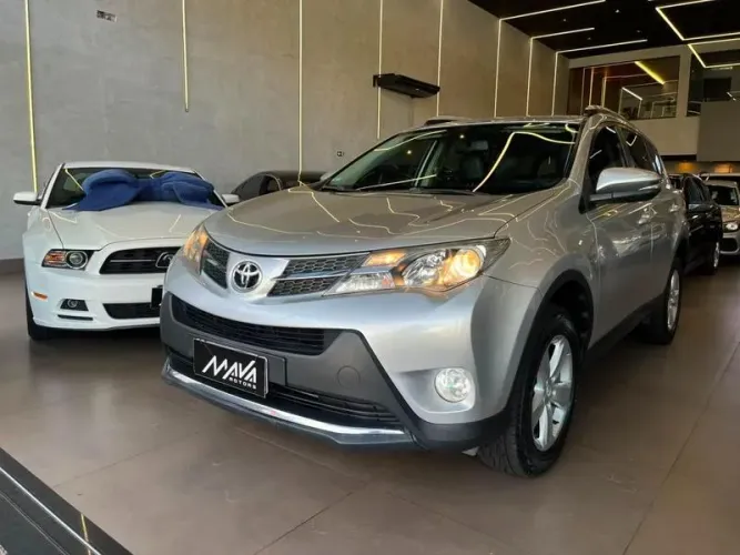 Toyota RAV4 2.0 4X4 16V Aut. 2013