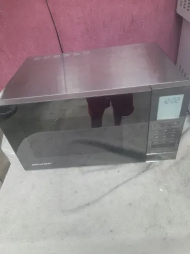 Vendo micro-ondas inox espelhado gril funcionando perfeitamente 