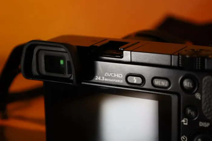 Sony A6000