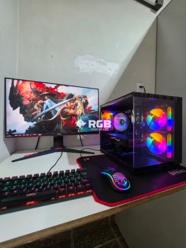 PC Gamer Ryzen 5 2600 RX580 DDR4 16GB SSD 240GB