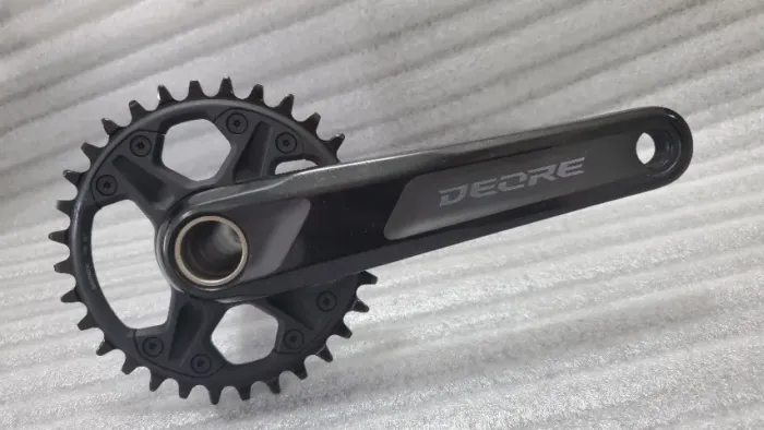 Pedivela Shimano Deore M6100 175 mm com coroa de 32 dentes
