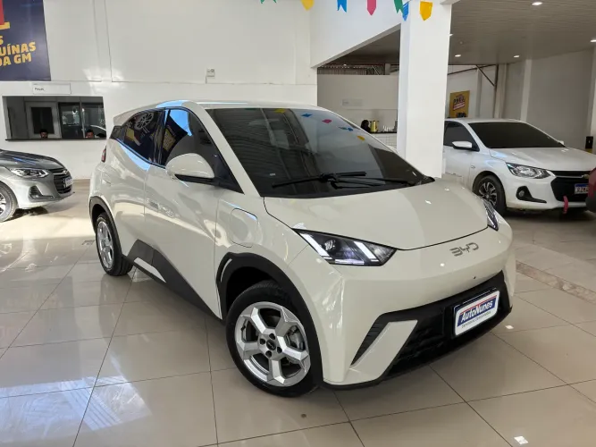 BYD Dolphin Mini (Elétrico) 2025