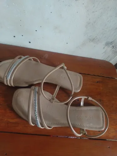 Sandália 38