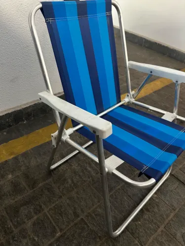 Cadeiras de Praia - Novas (as duas por 100,00)