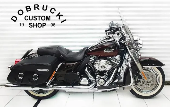 HARLEY DAIDSON ROAD KING CLASSIC 2011
