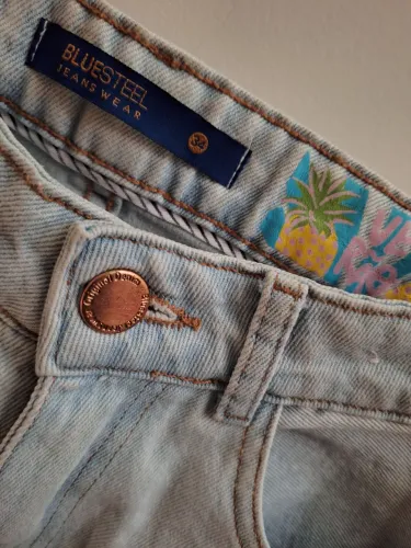 Calça jeans semi novos tam 34