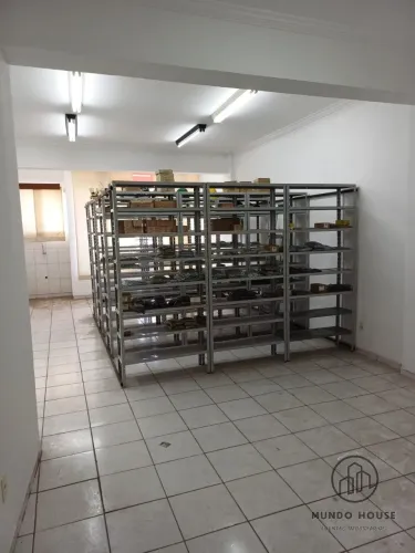 Sala comercial para aluguel em Sorocaba na av Afonso Vergueiro em frente a Padaria Real.