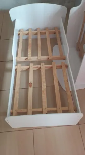Vendo 2 camas infantis