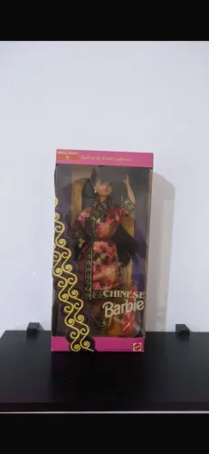 Boneca Dolls of The World Barbie Chinesa (1995) Lacrada, Envelhecida 