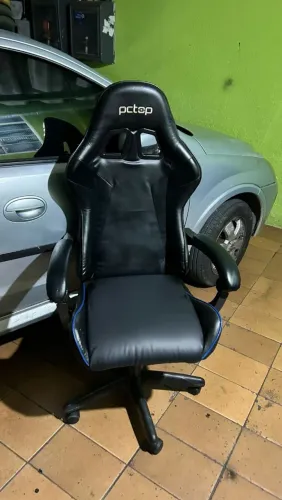 Cadeira gamer giratória corvin preto