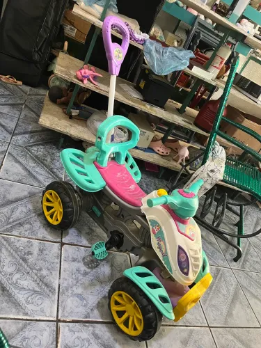 Quadriciclo Infantil