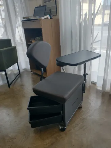 Cirandinha VAN DE VELDE manicure 