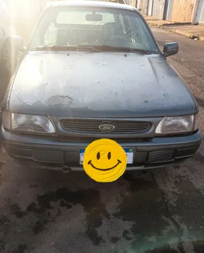 Ford Royale GL 1.8/1.8i 2P E 4P (álcool) 1995
