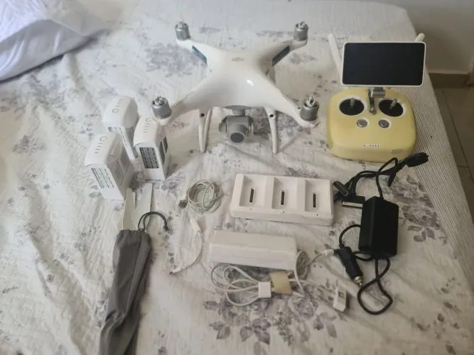 Drone Phantom 4 pro plus 