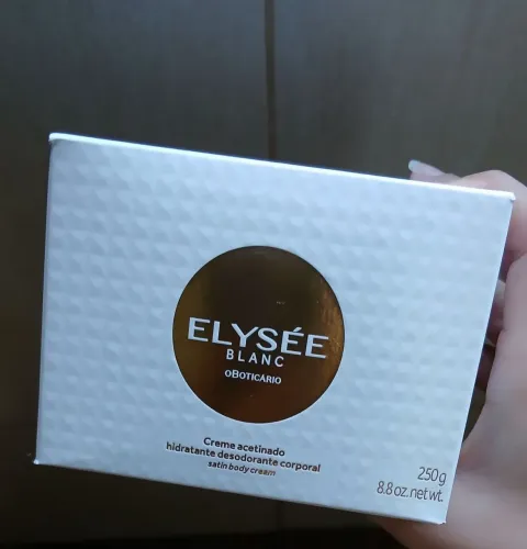 Elysee blanc oboticario