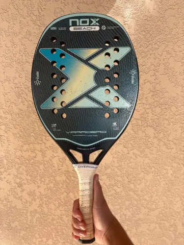Raquete de Beach Tennis 