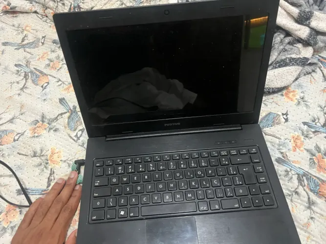 Notebook positivo 