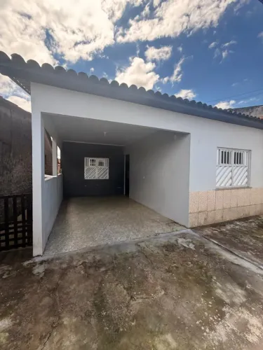 CASA A VENDA EM EXCELENTE LOCALIZAÇÃO!! em - Penedo - AL