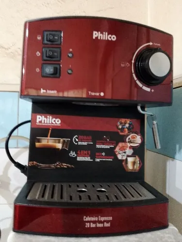 Cafeteira de Cápsula e expresso