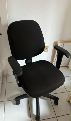 CADEIRA DIRETOR SEMI NOVA- ÓTIMO ESTADO