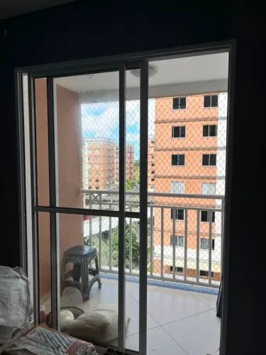 Esquadria com vidro