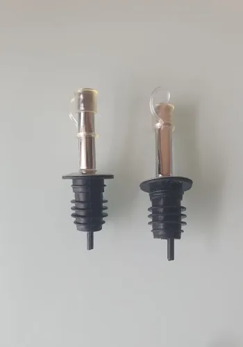 par de bicos dosadores para azeite/vinagre inox com tampa