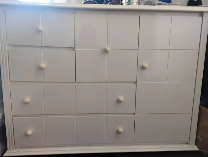 Cômoda para quarto de Bebê Desapego pra vender Hoje