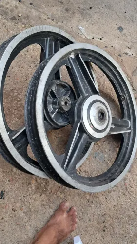 RODÃO p moto r 18 por apenas rs450