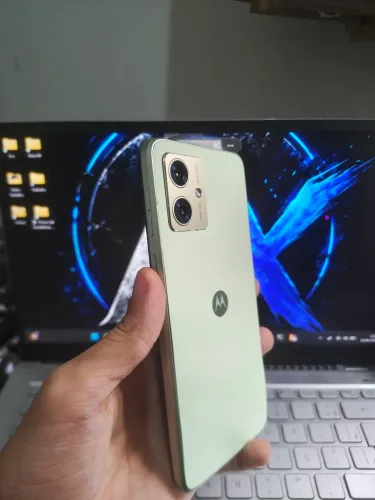 ? Moto G54 5G 256GB Creme - Revisado e Testado