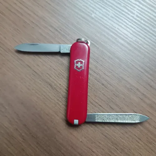 VT6436 - Mini Canivete Suíço Victorinox Escort usado
