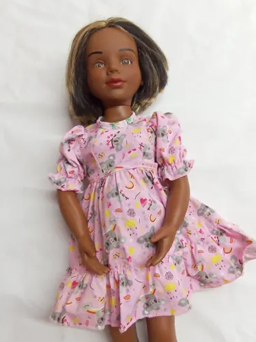 Boneca mãezinha negra
