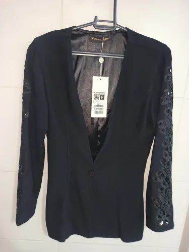 Blazer Carmen Steffens Preto P Novo