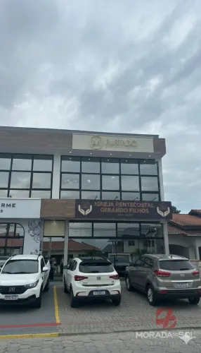 Sala comercial para aluguel anual em Areias - Tijucas, SC