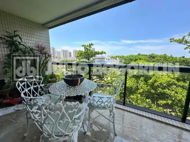 Condomínio Santa Mônica Barra da Tijuca Apartamento 4 quartos (1 suíte) 2 vagas
