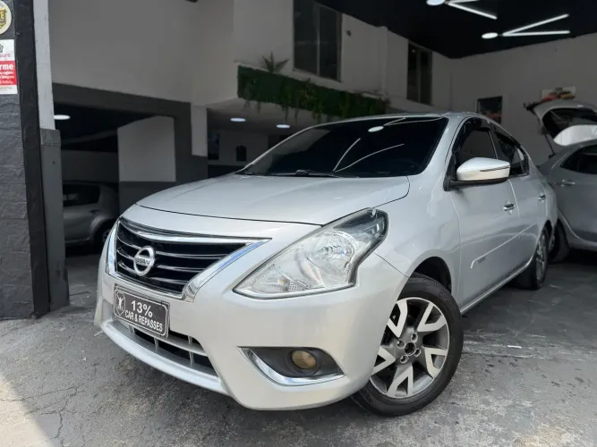 Nissan Versa SL 1.6 16V Flexstart 4P Mec. 2016