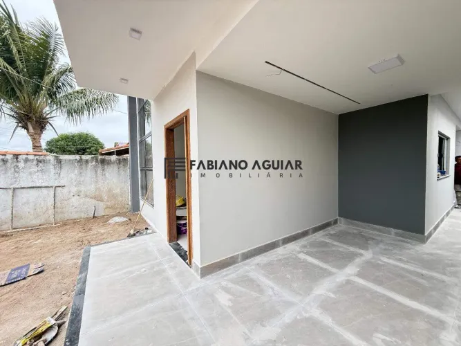 Casa em Araruama, 3 Quartos ( 1 suíte ) - R$ 690.000,00 - Praia do Barbudo