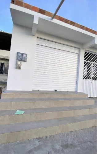Alugo ponto comercial em plataforma