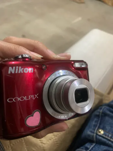 Vendo Nikon Coolpix L27