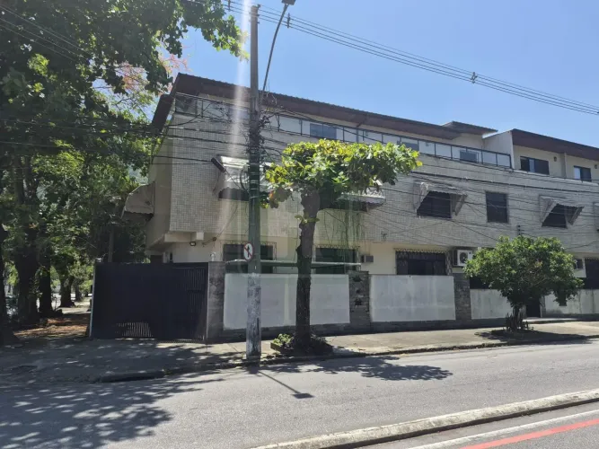 Apartamento para Locação em Niterói, São Francisco, 3 dormitórios, 1 suíte, 2 banheiros, 1