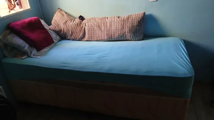 CAMA SOLTEIRO 