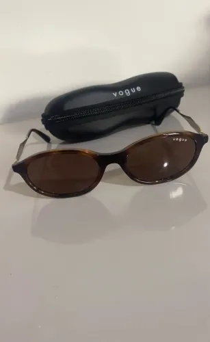 Óculos de Sol Vogue Original VO5625S + Case - Novo / Nunca Usado