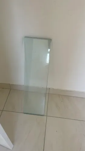 Prateleiras de vidro 20x75